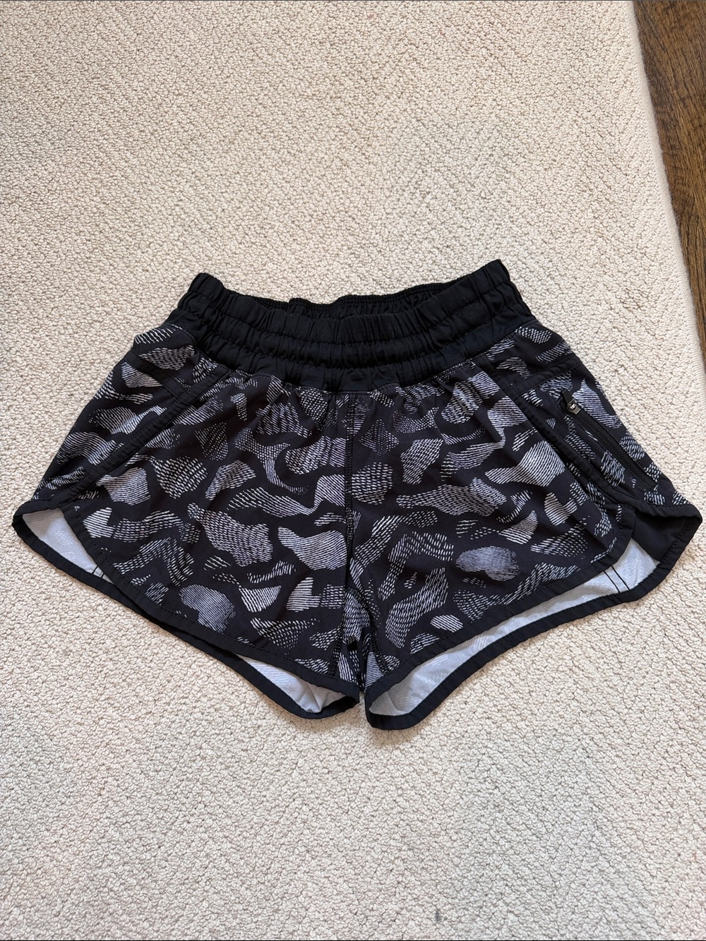lululemon athletica Black & Gray Printed Athletic Shorts